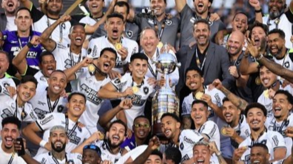 Botafogo (Eagle) remporte sa première Copa Libertadores Botafogo (Eagle) remporte sa première Copa Libertadores