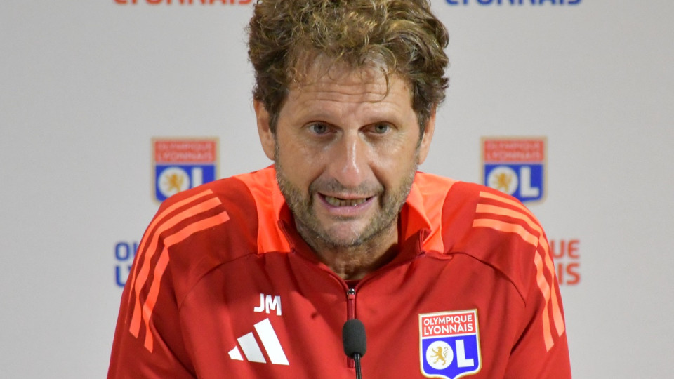 Joe Montemurro apr&egrave;s l'&eacute;limination de l'OL f&eacute;minin : "Reims a mis le bus et nous n'avons pas r&eacute;ussi &agrave; le transpercer"