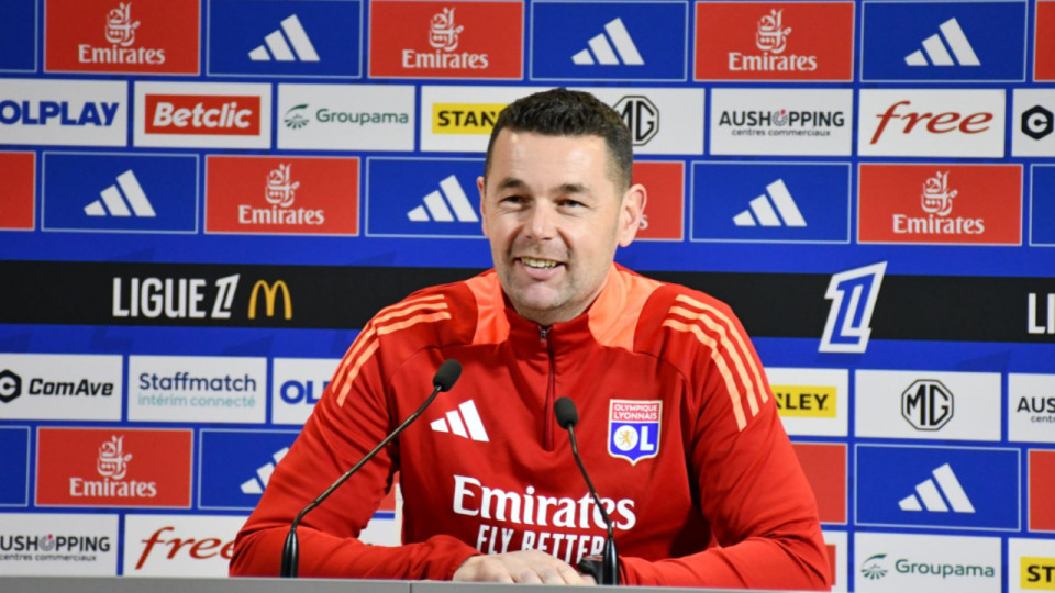 Pierre Sage (OL) : "Il faut que la culture foot puisse infuser des pros jusqu’aux jeunes"