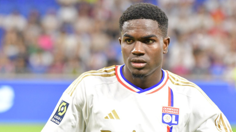 Ernest Nuamah à Everton, c’est presque officiel !