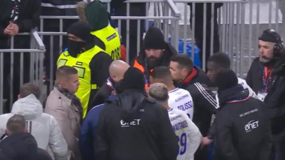 Discussions entre supporters et joueurs de l’OL : "Pour qui se prennent ces mecs ?", s’interroge un ancien Lyonnais