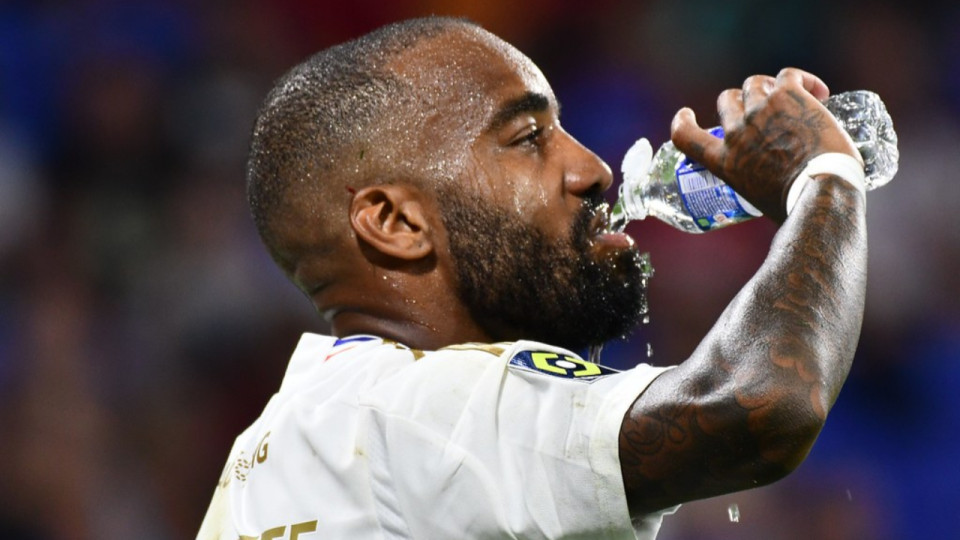 Fenerbahçe-OL : Lacazette de retour dans le groupe, Almada pas qualifié