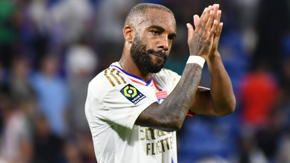 Alexandre Lacazette (OL) dans le top 20 des meilleurs buteurs de l'histoire de la Ligue 1