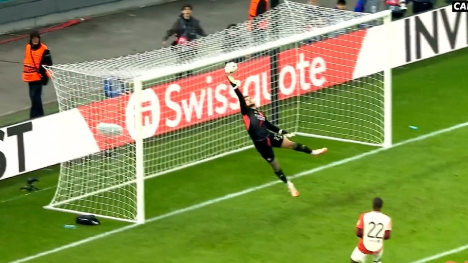 Lucas Perri (OL), meilleur gardien brésilien de la semaine ?