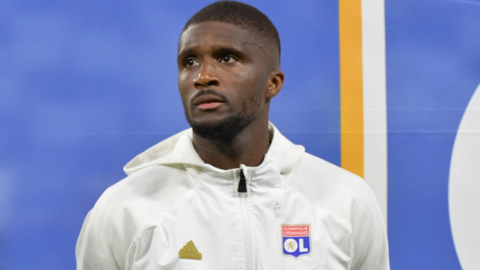 Clinton Mata sur son avenir à l’OL : "Je me sens très bien à Lyon" Clinton Mata sur son avenir à l’OL : "Je me sens très bien à Lyon"