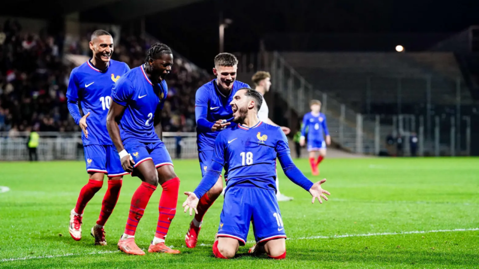 France-Angleterre (5-3) : Rayan Cherki (OL) en patron avec les Espoirs