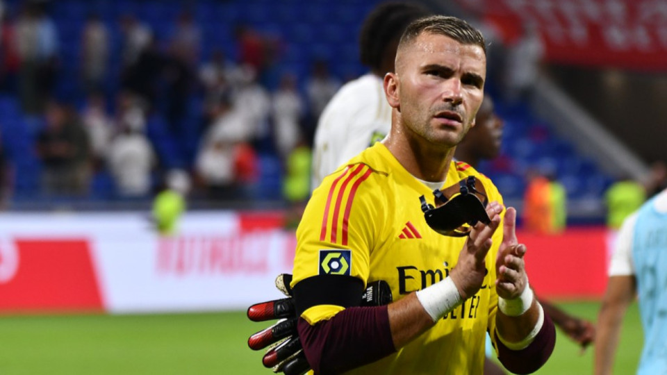 Anthony Lopes (ex-OL) prolongé à Nantes ? Tout dépend du maintien du club Anthony Lopes (ex-OL) prolongé à Nantes ? Tout dépend du maintien du club