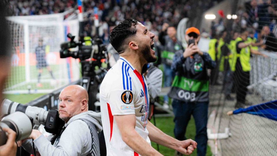 Rayan Cherki (OL) pourrait rejoindre le club qui voulait le recruter à 16 ans