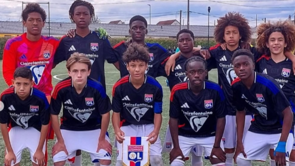 Même nom, même talent ? Eden Cherki sur les traces de son frère Rayan à l’OL