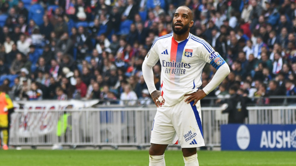 Alexandre Lacazette (OL) cambriolé en pleine soirée d’adieux au Groupama Stadium
