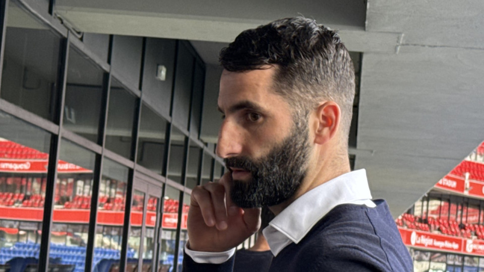 Maxime Gonalons (ex-OL) revient au FCVB pour épauler "son club"