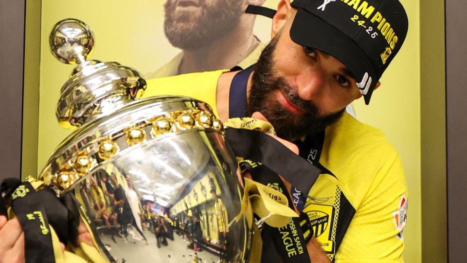 Saudi Pro League : deux anciens de l'OL sacrés meilleur joueur et meilleur entraîneur