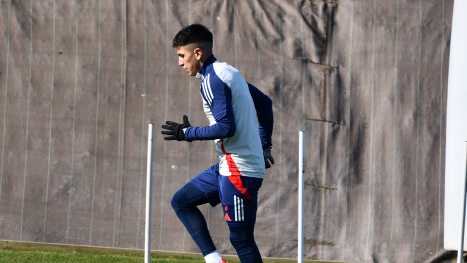 Thiago Almada à l’OL : Jean-Pierre Caillot accuse encore John Textor d’avoir "détourné les règles"
