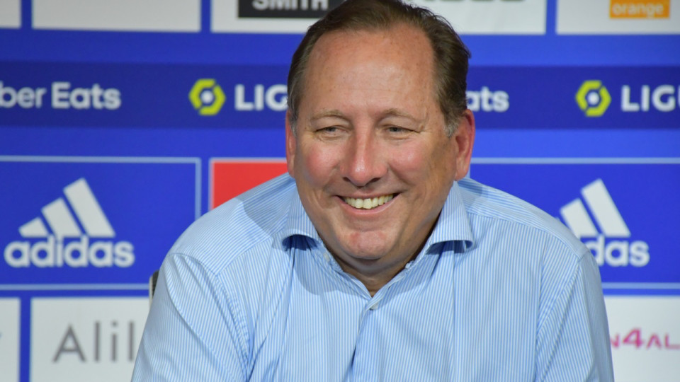 "Nous sommes financièrement viables" : en pleine tempête à l'OL, John Textor félicite ses équipes