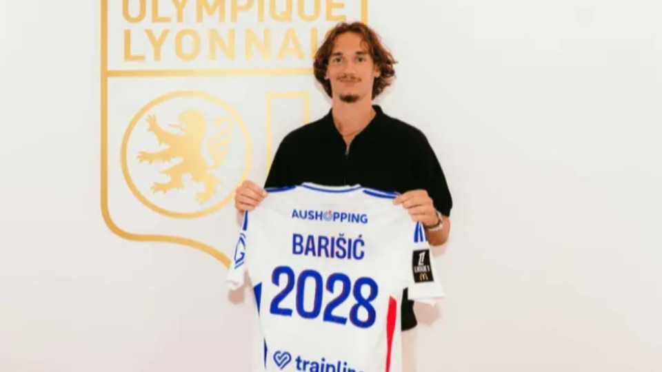 Téo Barisic prolonge à l’OL jusqu’en 2028 (officiel)