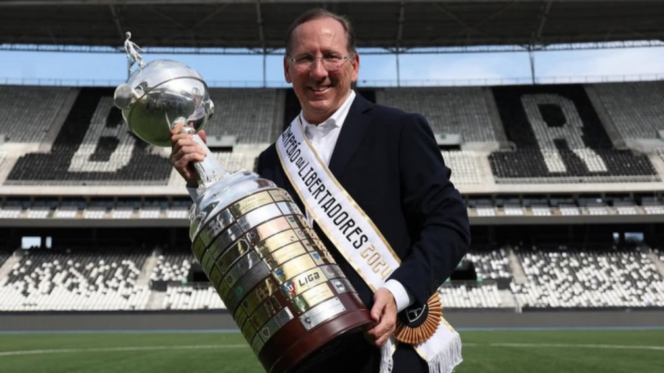 On récompense les racketteurs maintenant ? Botafogo nommé comme club de l'année pour la cérémonie du Ballon d'Or