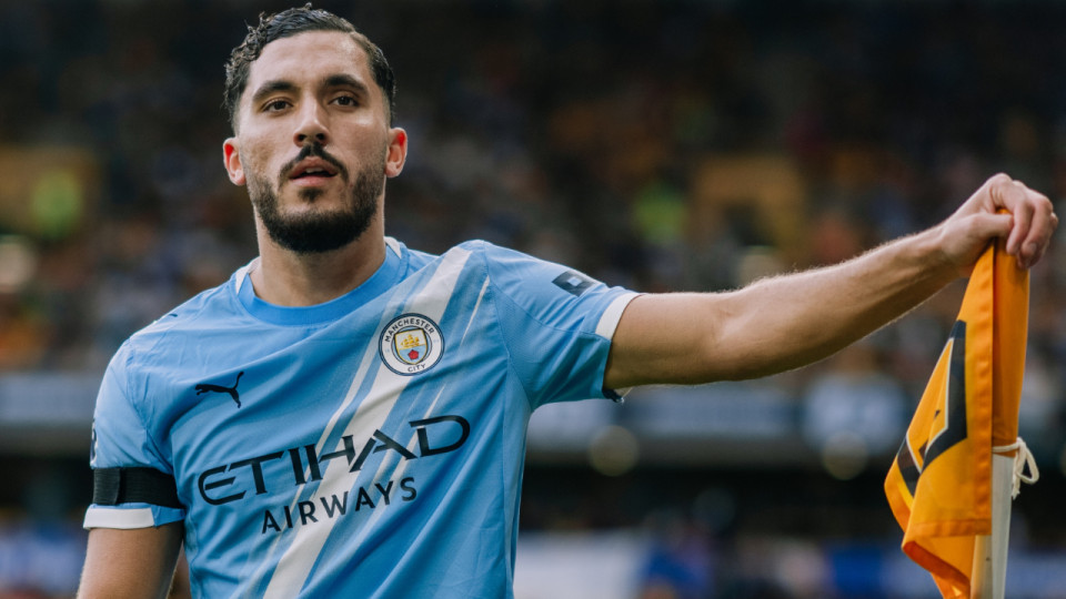 Rayan Cherki (ex-OL) n'a eu besoin que de 7 minutes pour marquer son 1er but en Premier League