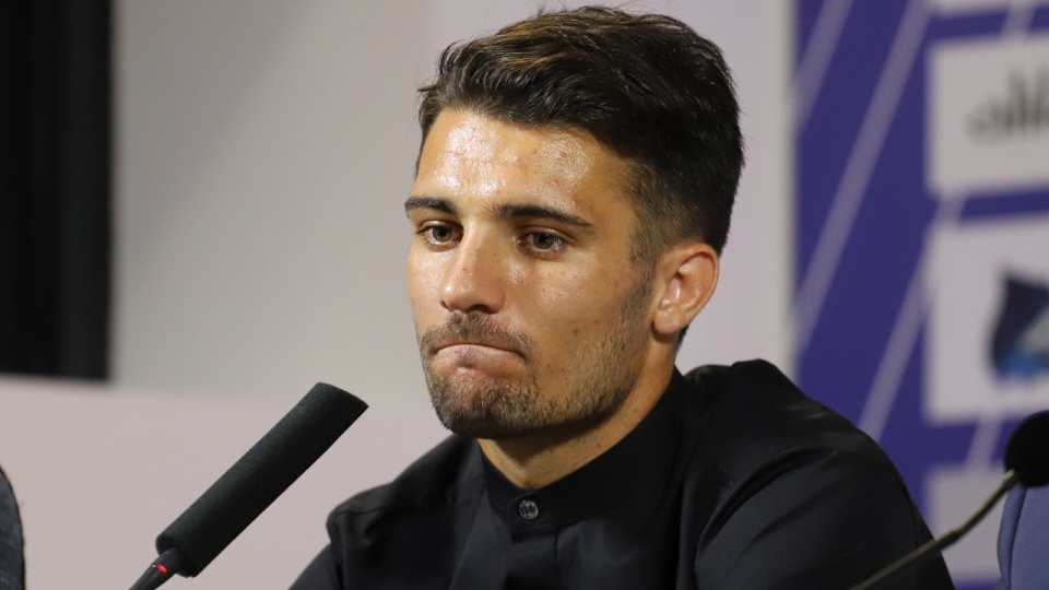 Léo Dubois (ex-OL) prend déjà sa retraite