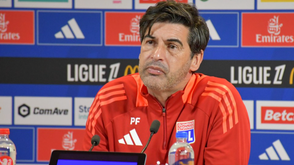 "Nous jouerons avec la meilleure équipe possible" : Paulo Fonseca contraint de faire tourner l’effectif de l’OL