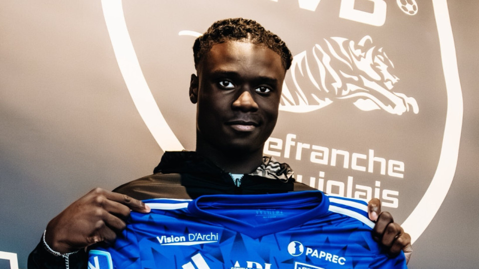 Un attaquant de Ligue 2 et des d&eacute;parts : un mercato anim&eacute; pour le FCVB