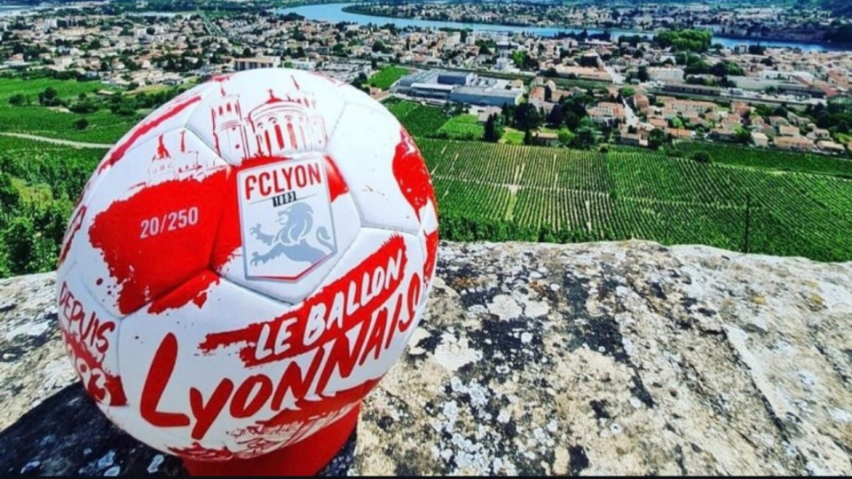 Art Up lance "Le Ballon Lyonnais" &agrave; l&rsquo;effigie du FC Lyon