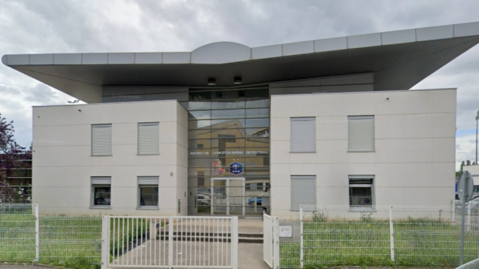 Jusqu'&agrave; 700 euros de frais par an : le District de Lyon et du Rh&ocirc;ne demande le stationnement gratuit pour ses b&eacute;n&eacute;voles