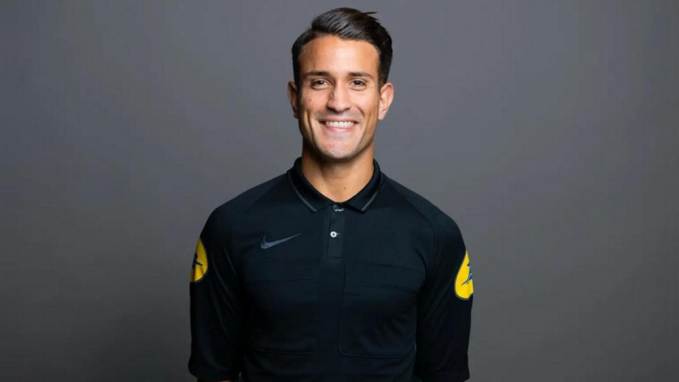 Mathieu Vernice au sifflet pour Nantes-OL