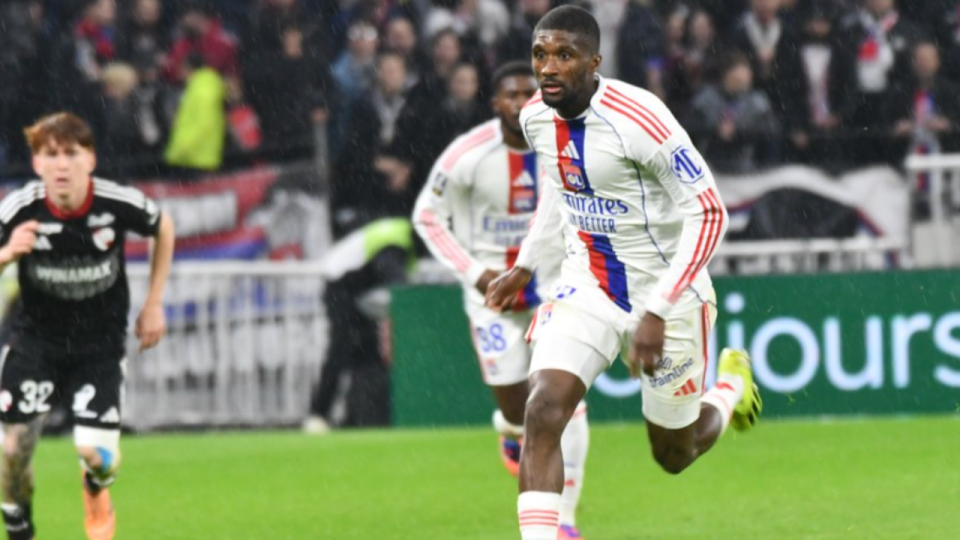 "On se conna&icirc;t par c&oelig;ur" : Moussa Niakhat&eacute; se confie sur sa relation avec Clinton Mata