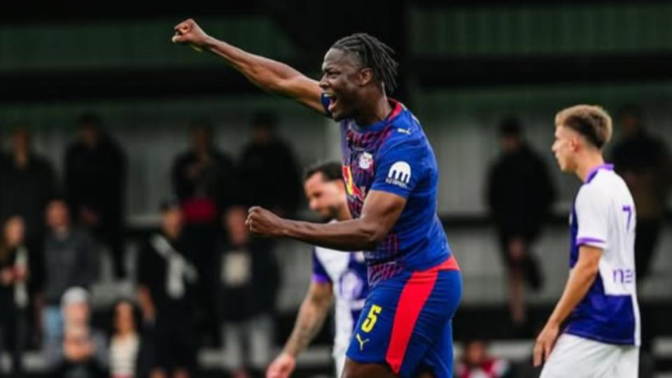 Mercato : El Chadaille Bitshiabu toujours dans le viseur de l&rsquo;OL