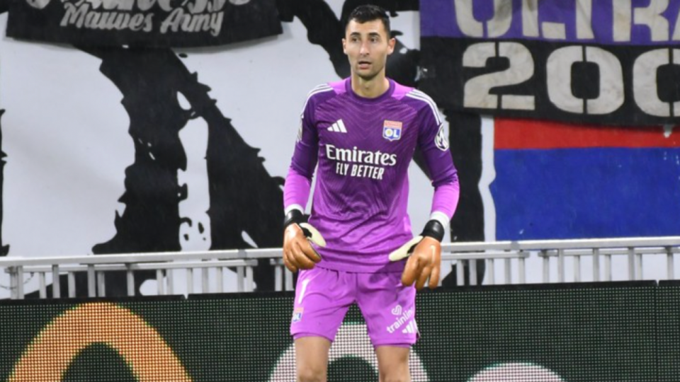 14e clean sheet pour l&rsquo;OL, Dominik Greif parmi les meilleurs gardiens de Ligue 1