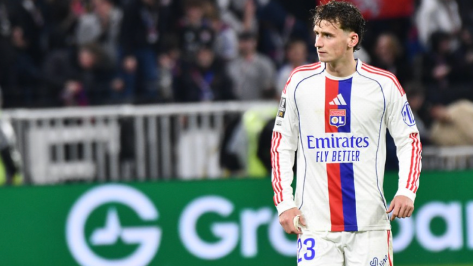 "J&rsquo;ai retrouv&eacute; mon amour du football" : Tyler Morton s&eacute;duit par sa vie &agrave; l'OL