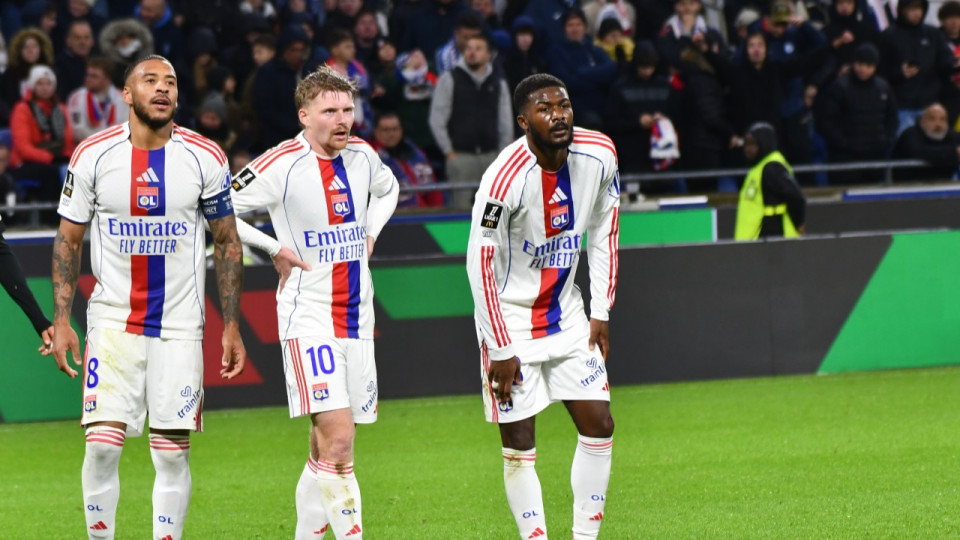 Lourde d&eacute;faite de l'OL face &agrave; Lens : un probl&egrave;me d&rsquo;exp&eacute;rience ?