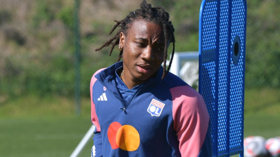 "J&rsquo;apprends au quotidien" : Melchie Dumornay r&eacute;agit &agrave; ses troph&eacute;es de meilleure joueuse de la saison