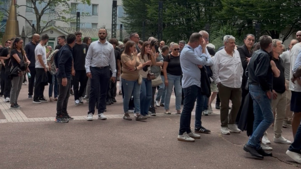 Pr&egrave;s de 400 personnes r&eacute;unies pour les obs&egrave;ques de Bryan Bergougnoux (ex-OL)