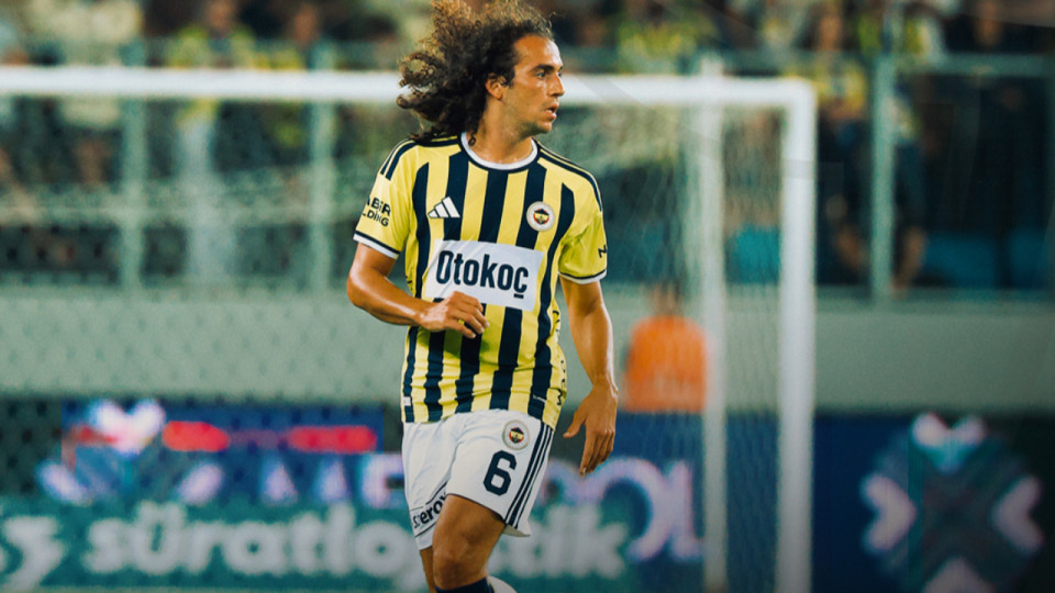 Avant l&rsquo;OL, Fenerbah&ccedil;e fait tourner et tombe d&egrave;s la premi&egrave;re journ&eacute;e de S&uuml;per Lig