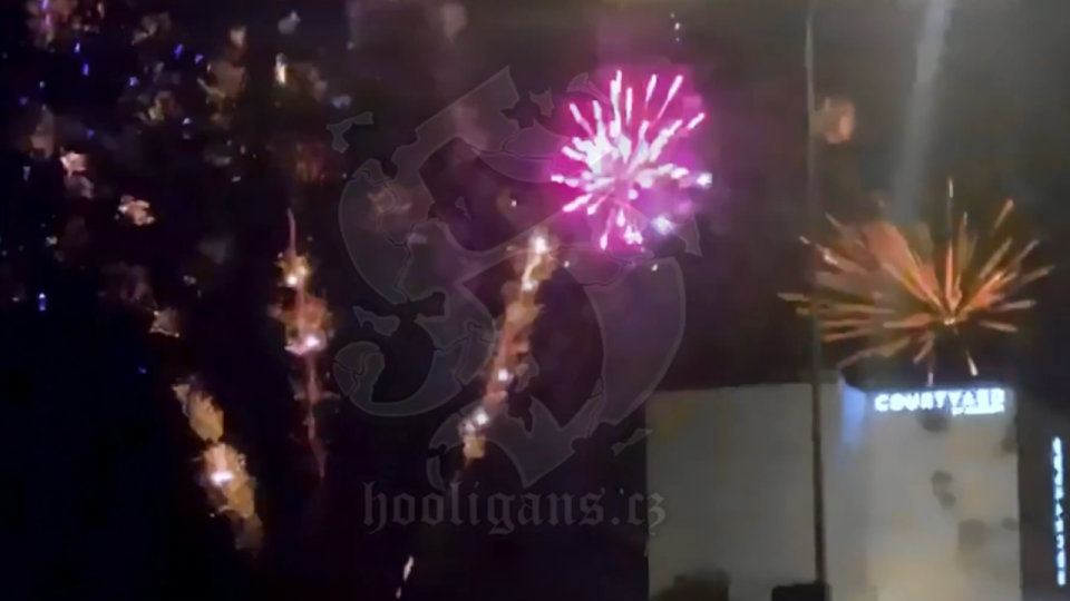 OL-Fenerbah&ccedil;e : des feux d&rsquo;artifice tir&eacute;s devant l&rsquo;h&ocirc;tel des joueurs turcs en pleine nuit