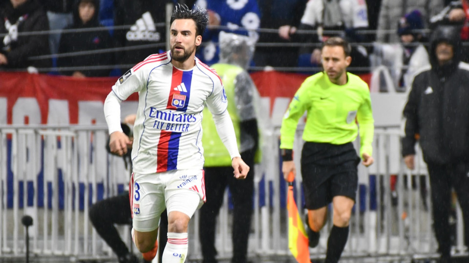 Mercato : l'OL sollicit&eacute; par la Juventus pour Nicolas Tagliafico