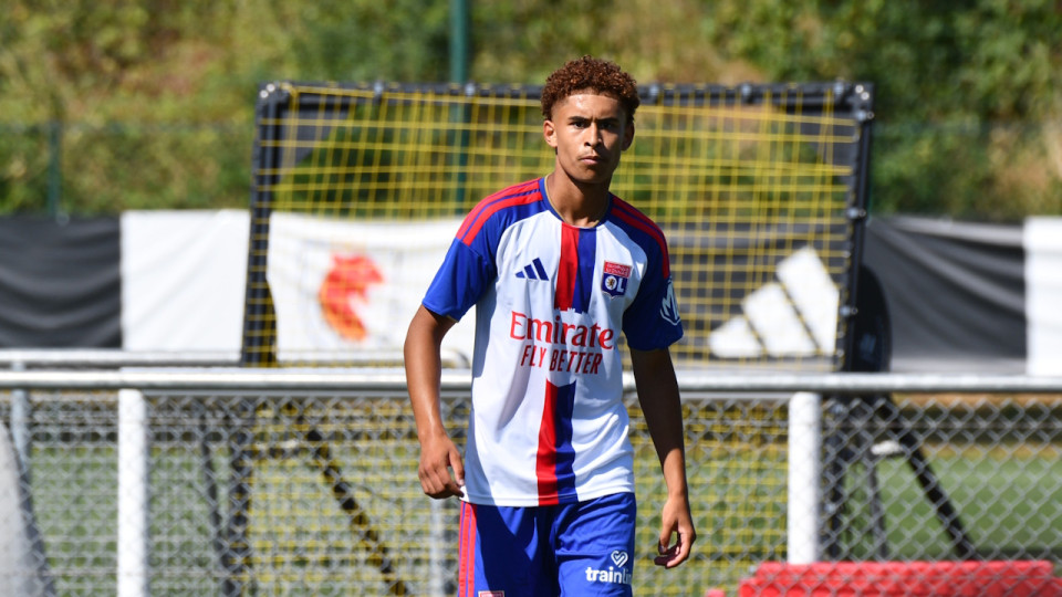 OL : courtis&eacute; par le PSG, o&ugrave; en est vraiment Adil Hamdani ?