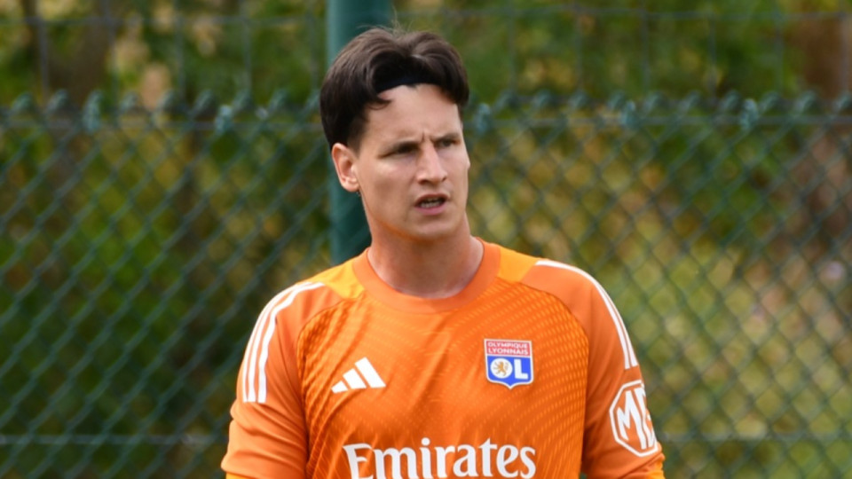OL : "Je veux &ecirc;tre num&eacute;ro 1", R&eacute;my Descamps pr&eacute;vient la concurrence