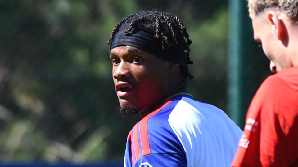 Julien Duranville (OL) fait briller les yeux de Thomas Meunier